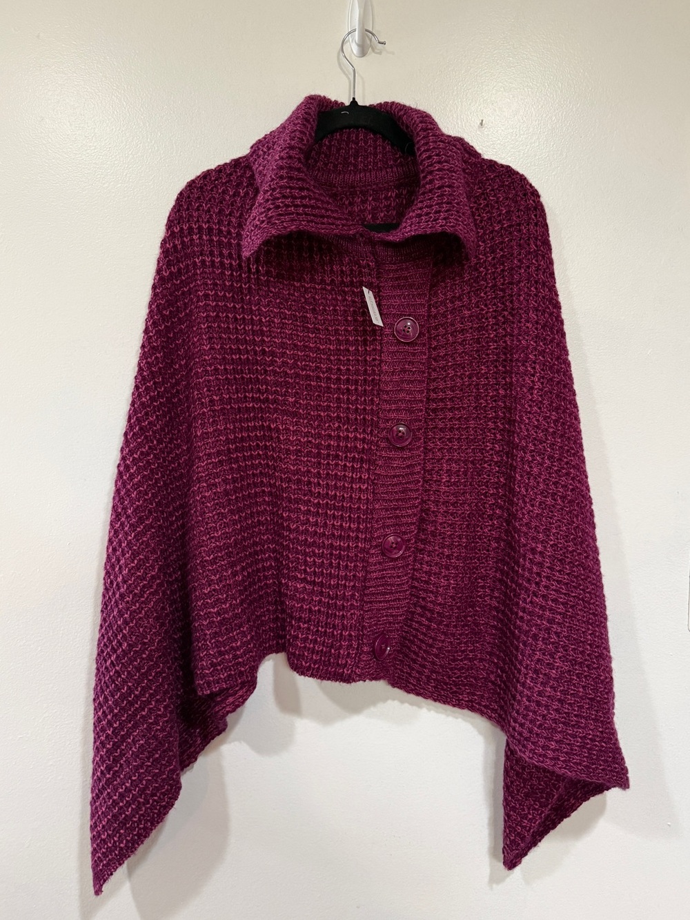 NWT Chico's Raspberry Radiance Split Neck Triangle Poncho Sweater L XL Knit Twee